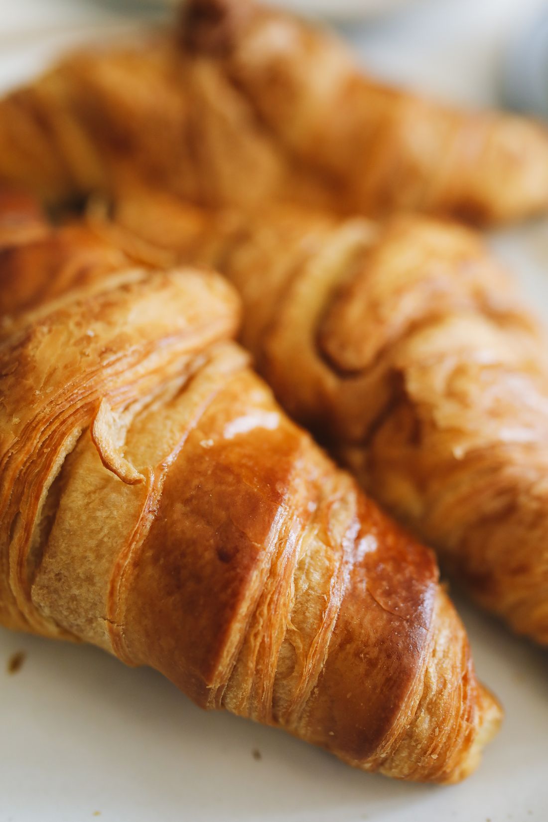 Croissants maison encore tièdes