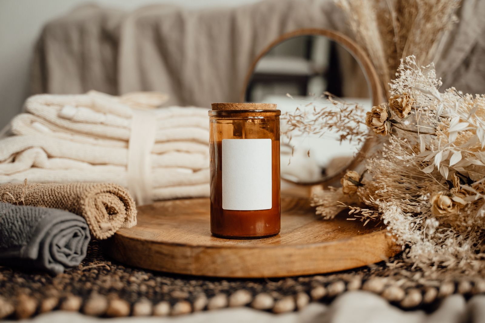 Bougies & fleurs — ambiance feutrée de l'institut