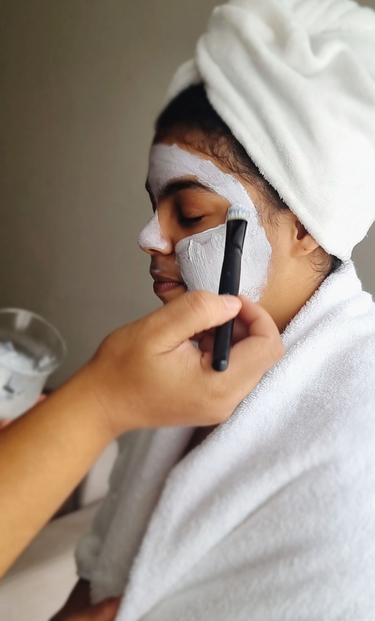 Soin du visage — crèmes & eucalyptus